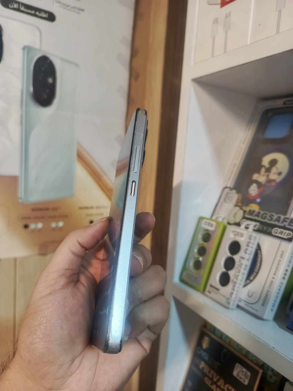 ســـــــلام عليكم..جهاز مستخدم امبدل شاشه اصليه بوكو x6 برو ذاكره 512 عشوائيه 12+12 بطاريه 5000 جهاز مواصفاته قويه ومعروفه يشغل بوبجي 120 فريم السعر 165 تفاصيل خاص


**إذا كنت صاحب هذا الإعلان وتريد حذفه لأي سبب، رجاءا أرسل رسالة إلى الدعم الفني**