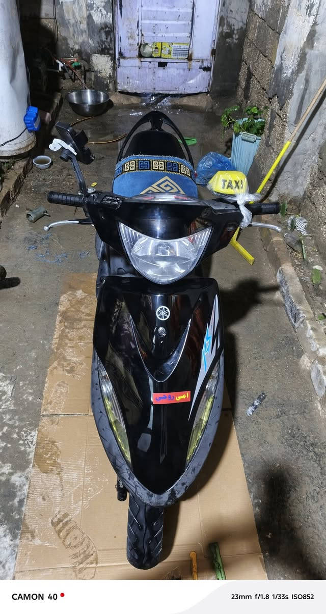 السلام عليكم دراجه ماكس عدله صاررلي ١٥ يوم من منزله من الرمبه الله يشهد عليه السعر ٦٥٠ بسبب الظروف***********
