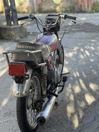 أوراق مستعجل على بيعتها. ٣٥٠ بيها مجال  07756557040