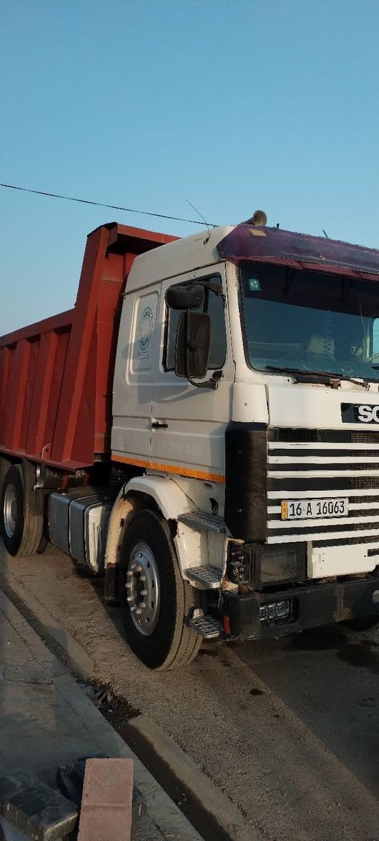 سكانيه للبيع المكان كوت الحي ***********
