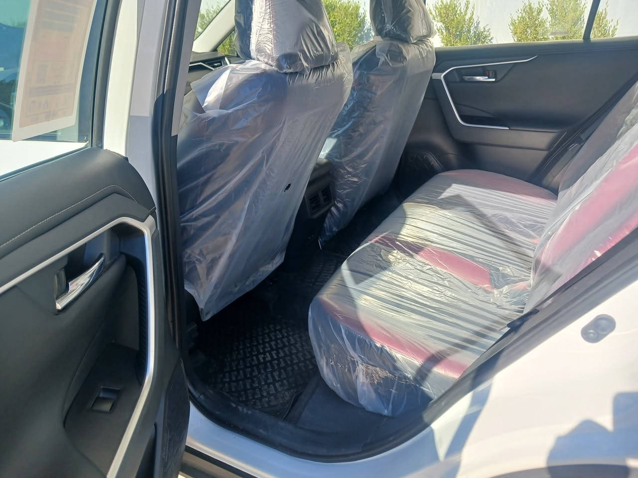 السلام عليكم اقرة المنشور قبل لاتخابر راف فور خليجيه موديل ٢٣ خليجيه ستراد عمان فول موصفات السياره بس بانزين مكفول من الصبغ والبارد مغلفة بي داف ضمان ١٠ سنوات بنوراما بصمتين كشنات تبريد تدفاء جلد كشنين كهربائى لايت زنون عالي وناصي مثبت سرعه رادار تحديد مسار اتو هولد ثلاثه أنظمة مكينة ٢٥٠٠ قيادة المرأة شفط اشاير بل المري خميس كامرات مثبت سرعه سايد بريك دكمة تحكمات جهتين نظام تقيليل صرف الوقود عداد المشي ٢٢ وبعد بيها اهواية موصفات بسمي المكان بغداد السعر ٢٦٥ ورقه يعني دفترين وخمس وستين ورقه رقمي ***********
