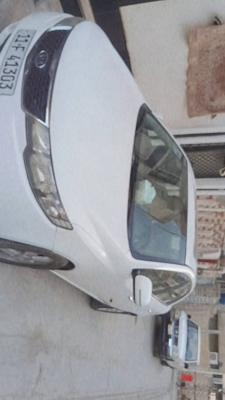 سيرتو ١٢ رقم بغداد للبيع .مكفول من الصبغ وتبديل. 
فتحه تحكمات شفتات ب ال ستيرن حساسات شاشه كبيره كامره ,كير ست نمر
السعر ١١٠
بغداد. الامين شارع النواب
***********

