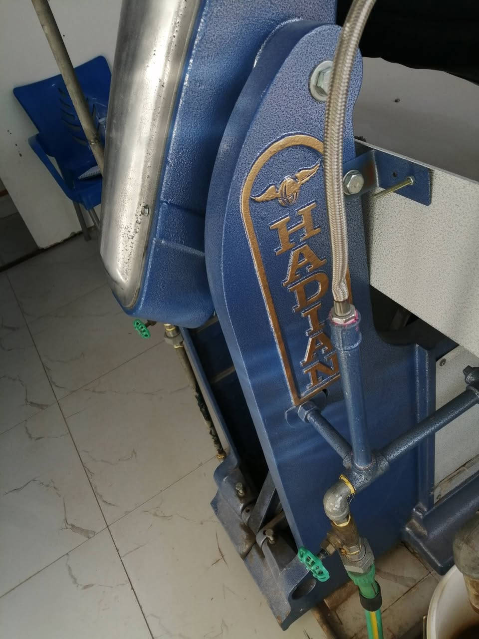 مكوى للبيع
مكوى للبيع
مكينة هاديان الأصلية الايرانية
بيلر فول اوتماتيك الأصلي
مع كافة ملحقاتة
ماطور تصعيد ماي
بوستر ماي ضغط للبلير
خزان ماء 600 لتر
كابينة كهرباء جاهزة للربط مباشرة
كيبل ثري فيز
بواري تأسيس جاهزات
ستاند تعليك ملابس

يعني تاخذ مكوى جاهز تنقل و تشغل مباشرة

المكوى نظيف 99% استخدام جداً قليل
السعر : 6,500,000 (6.5 مليون) 

المكان الناصرية مركز
***********
