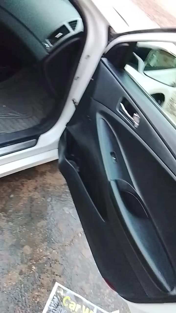 سلام عليكم سوناتا 2013 ادوات كصه بجم سياره فول عده البصمه سعر 60 وبيه مجال مكان سياره واسط ***********
