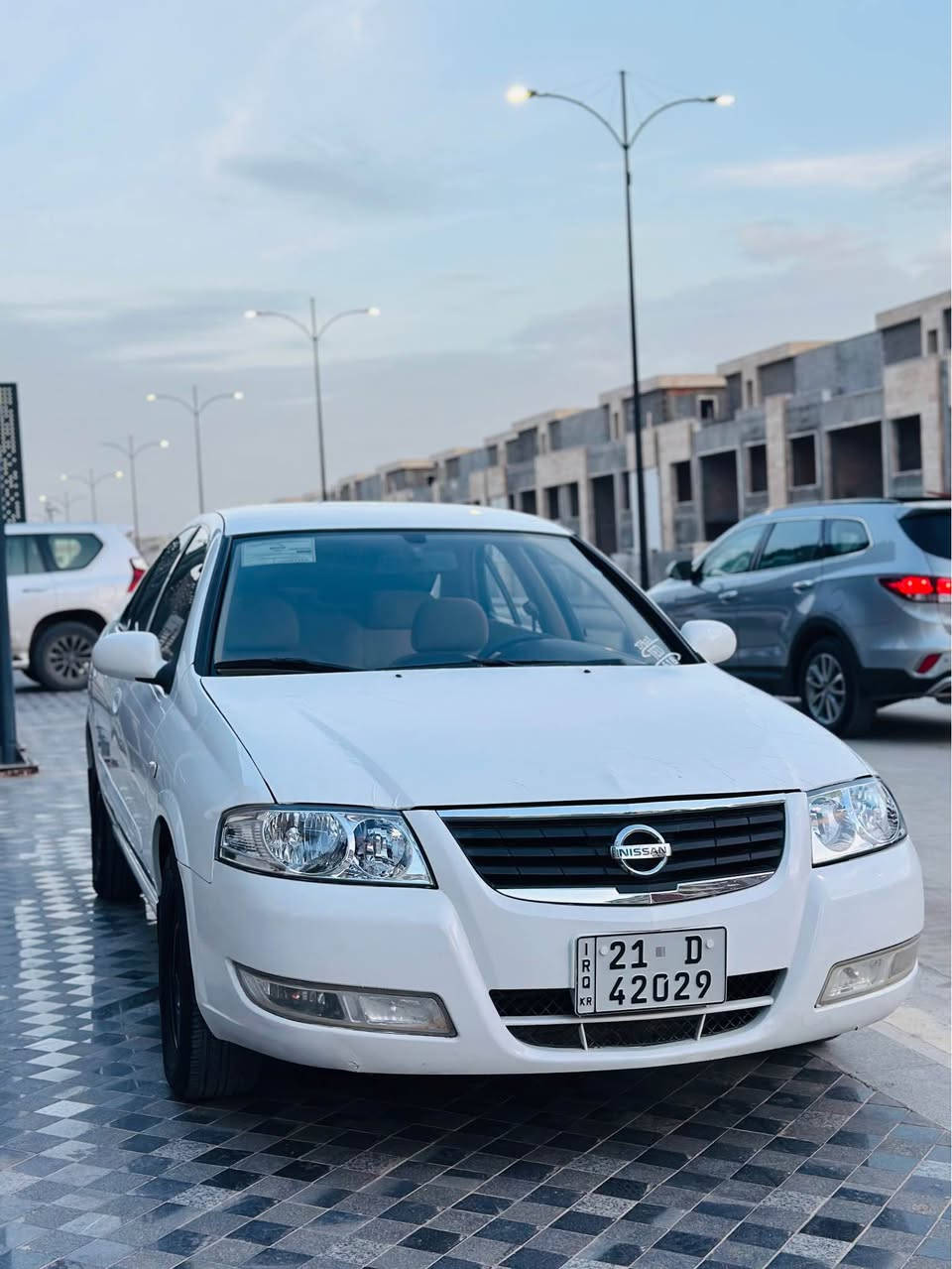 سەنی ٢٠١٣ سەنەوی تازە بەس بۆنیدی بۆیاخە سەیارەکە زۆر بێ تەقەو ڕەقە و جایزە ٤ تایەی لۆکی لەژێرایە یەک دینار مەسرەفی نیە سعر ١٠٦ و مەجال 
0770 157 41 06 السليمانية, العراق
