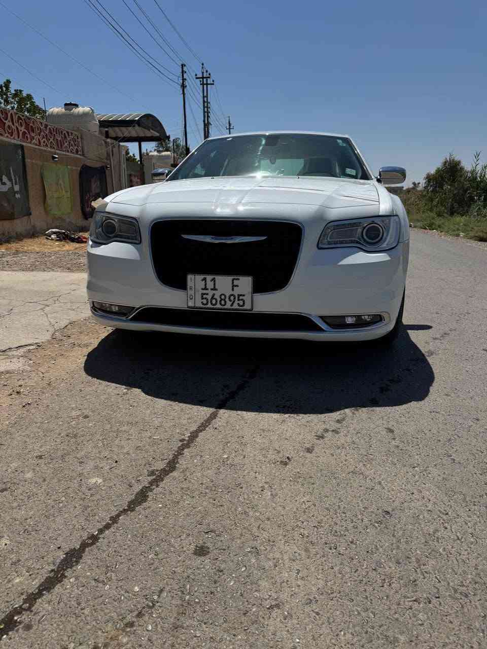 (السلام عليكم ورحمة الله وبركاته)

300c امريكي 

الموديل: 2018

الفئة: c

🔧 المحرك: 3600 / V6 

✨ المواصفات:

* كشن حضن

* شاشة كبيرة + كار بلاي

داخل ابيض 

* سماعات Alpine

* نظام سبورت

كشنات تدفئه 

* مثبت سرعة

* ويلات 20 إنج

* ومواصفات هواي معروفة بفئة c

📍 الموقع: بغداد 

📞 رقم الهاتف:

***********

متوفر واتساب واتصال

السعر/245

🛠️ الملاحظة:

اريرباك وراجع بلادي 

بارد بلبنيد وبارد بلجاملغ الايمن

دخول جديد كتاب ضباط
