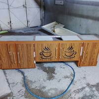 كاونتر • أربع قطع • خزائن مطبخ