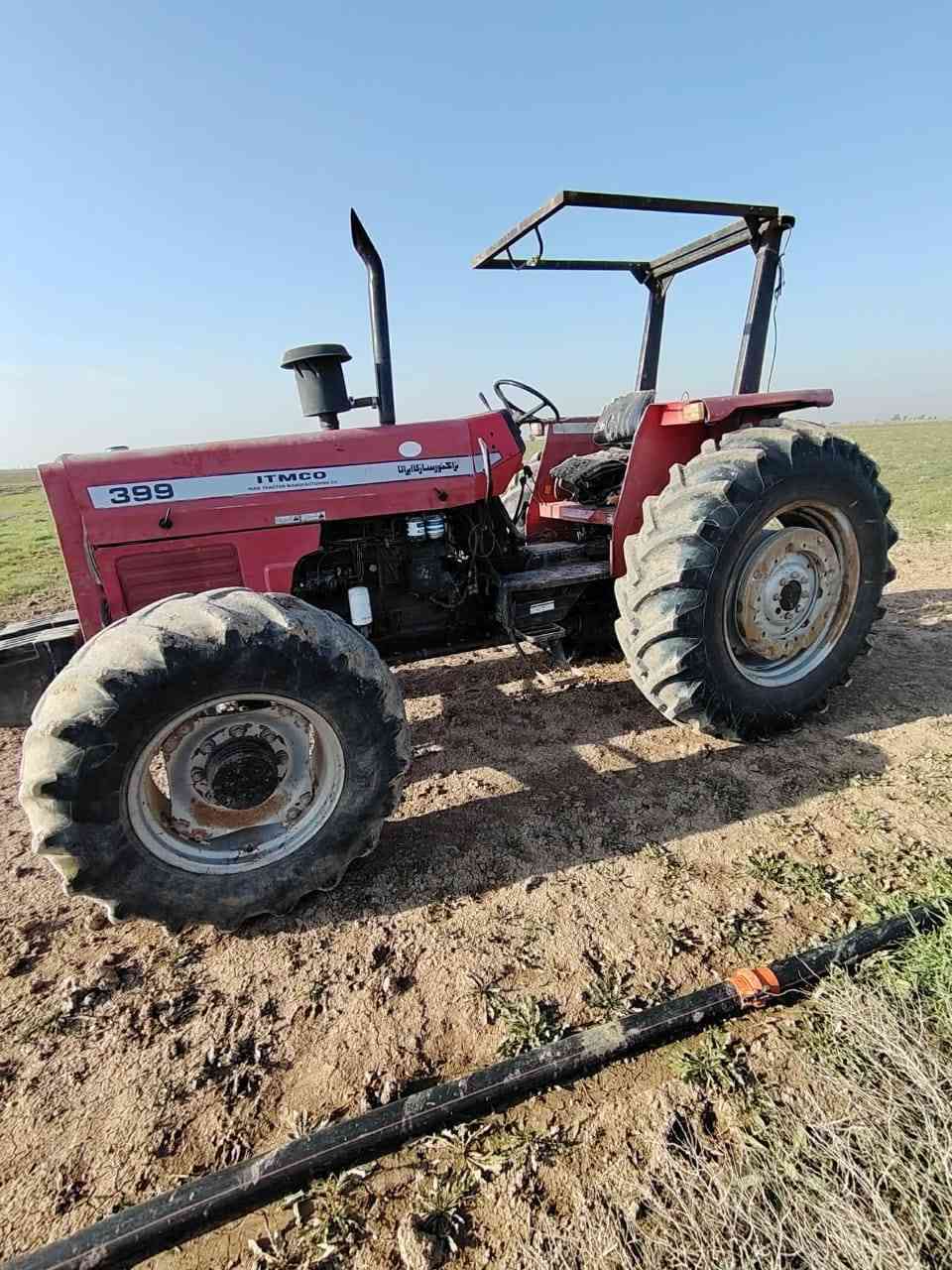 تركتر ايراني 6للبيع 2012 العنوان الحويجه ناحيه الرياض على من يزغب بلـ شراء الأتصال  الرقم التالي *********** السعر يم صاحب المكينه اخوان اني مكلف بل نشر فقط تحياتي لك ادمن وافق
