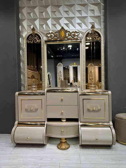 ✨ موديلات كلاسيك لشتاء 2026 ✨
فخامة ✨ ألوان جذابة ✨ جودة عالية ✨
تصاميم راقية بلمسة حديثة تناسب كل الأذواق.

🧵 إنتاج مميز ومتين
استقبال موسم الشتاء بأجمل الموديلات… ما عليكم غير تختارون 🤍

🚚 التوصيل لكل محافظات العراق
🎁 الشد مجاني
💰 والنقل بأجور رمزية حسب المكان

📞 للطلب والاستفسار:
***********
7808670666
