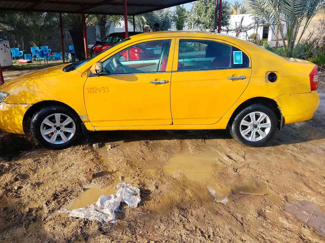 ليفان للبيع موديل 12 سنويه ل27 كير ومحرك كورلا مكفولات أوتوماتيك مكان السياره بابل الشوملي قرب الدولي ***********
