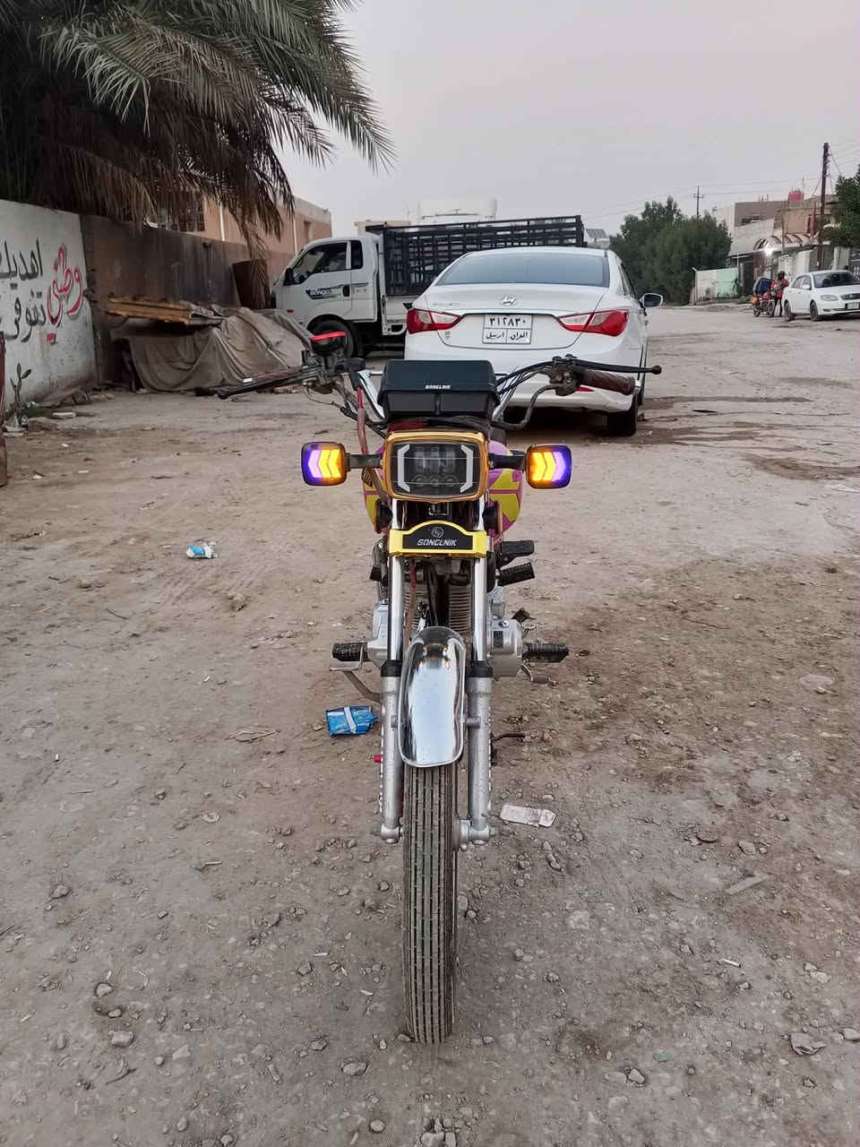 السلام عليكم للبيع  سيفان موديل ٢٥ صارله ٢٠ يوم من طالعه من الوكيل نظافه فول للاستفسار *********** 
خاص مفتوح مكانه حله
