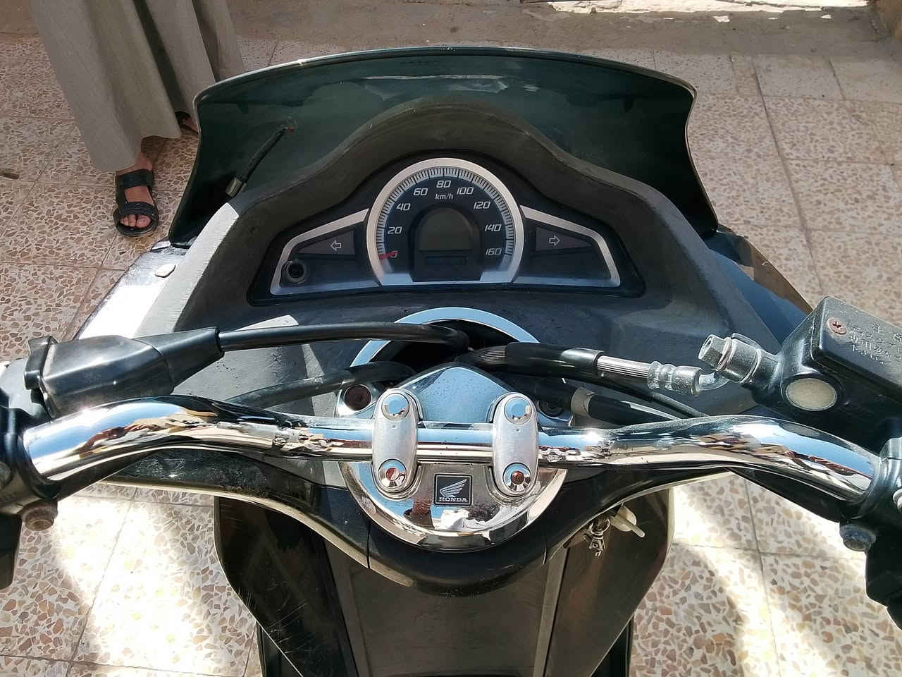 للبيع
دراجه بي سي اكس 
الجيل الثاني 
دراجه نضيفه 
الرقم ***********
