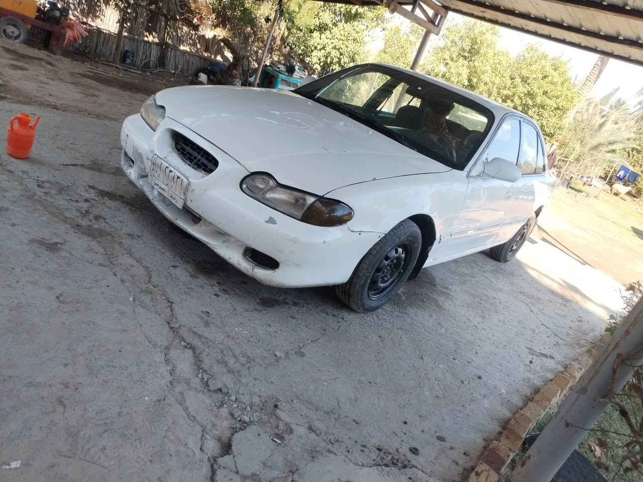 السلام عليكم سوناتا موديل 2000 رقم واسط سنويه مجدده كير عادي كير مكينه تمام كهربائيات شغاله صدر جديد تخم تاير مصبوغه عام بدون اي ضربه مكان واسط العزيزية السعر ٣٠ وبيه مجال حق الجيه فقط ***********
