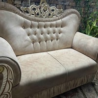 تخم ملكي ١٠ مقاعد +فاترينة(سوية للبيع ب٧٥٠)07703832444 واتساب