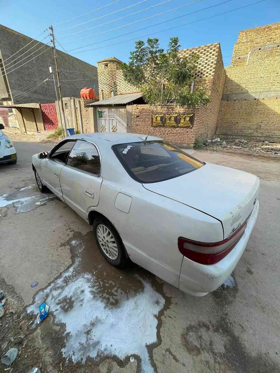 سلام عليكم احبتي
شيزر نفخ موديل1993

رقم بغداد بسمي مشروع وطني تحويل ثاني يوم سنويه لغايت 2027مكينه وكير ففتي ثنثن ونص تخم تاير حداده باتري داخل جديد سياره جارده عوزه سمكره وصبغ سياره كفاله من الكص والنقل والضربه برانكيت شركه احواض شركه ابد سعرها 28 بيها مجال قليل مكاني ناصريه الشطره ***********
