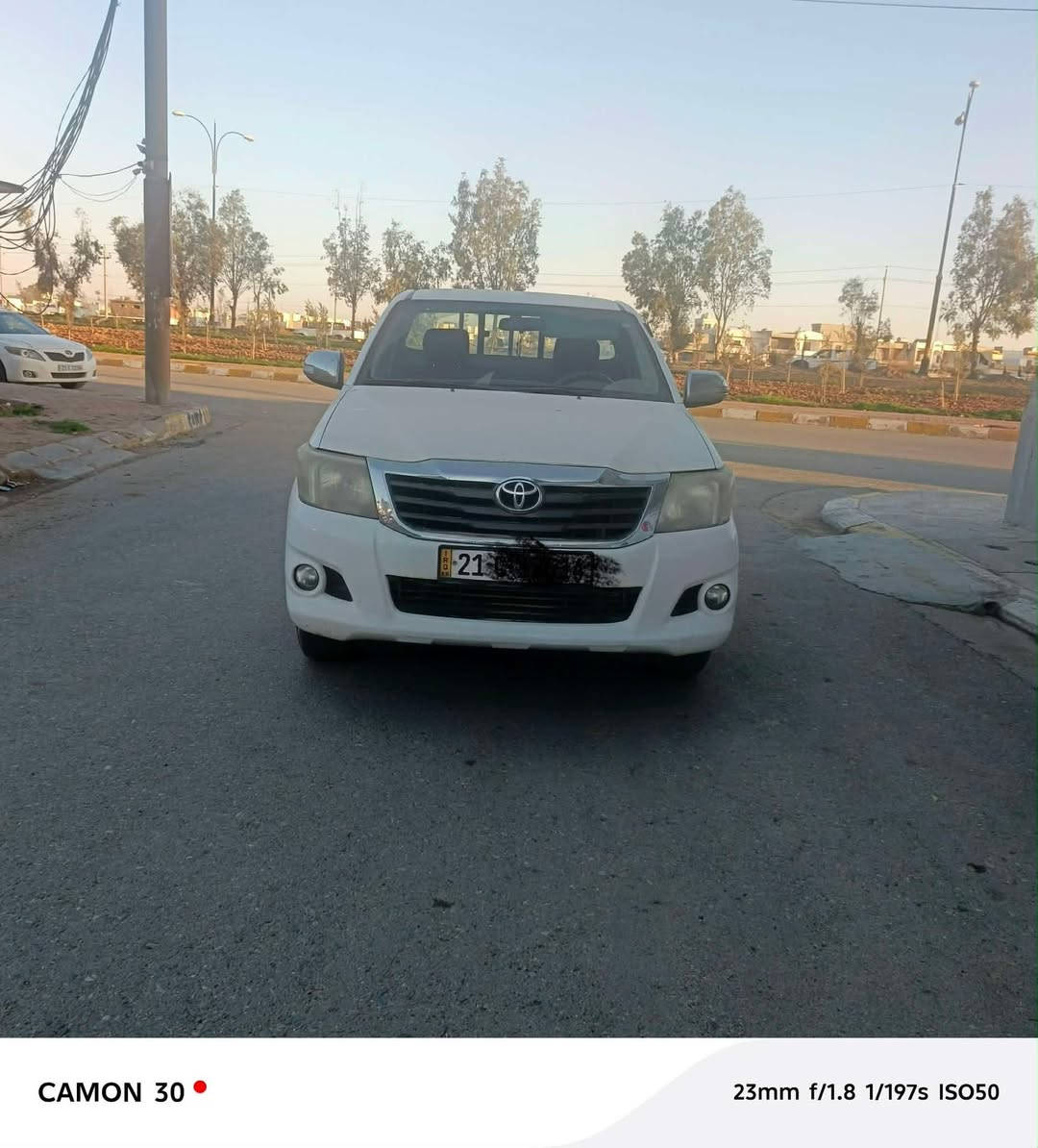 تۆیۆتا هایلۆکس مۆدێل 2014 شەریکەی جیهان
مەکینەی نەکراوەتەوە بەشەرت

بێ بۆیاخ تەنها یەک پەڵە ساردی هەیە

سەنەوی رەقەم تازەیە بەناو خۆمەوەیە

تەقەو رەقەو دینار مسرف نییە

سعر 173 $ ورقە مجال کەم 

***********
