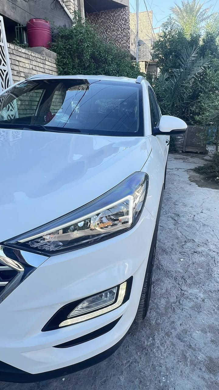 توسان 2019
رقم بغداد 
حساسات امامي خلف
اشارات بالمري ومري شفط
اشارات ترحيب باب ومري
كير 3 انضمه
بصمه
كشنات جلد كهربائيه
تبريد قطعتين
شاحن وايرليس
ثلاجه بالجكمجه  هاذا رقمي
***********
+5
أعجبني
@ تعليق
مشاركة  ￼ وشكرا 🌹
