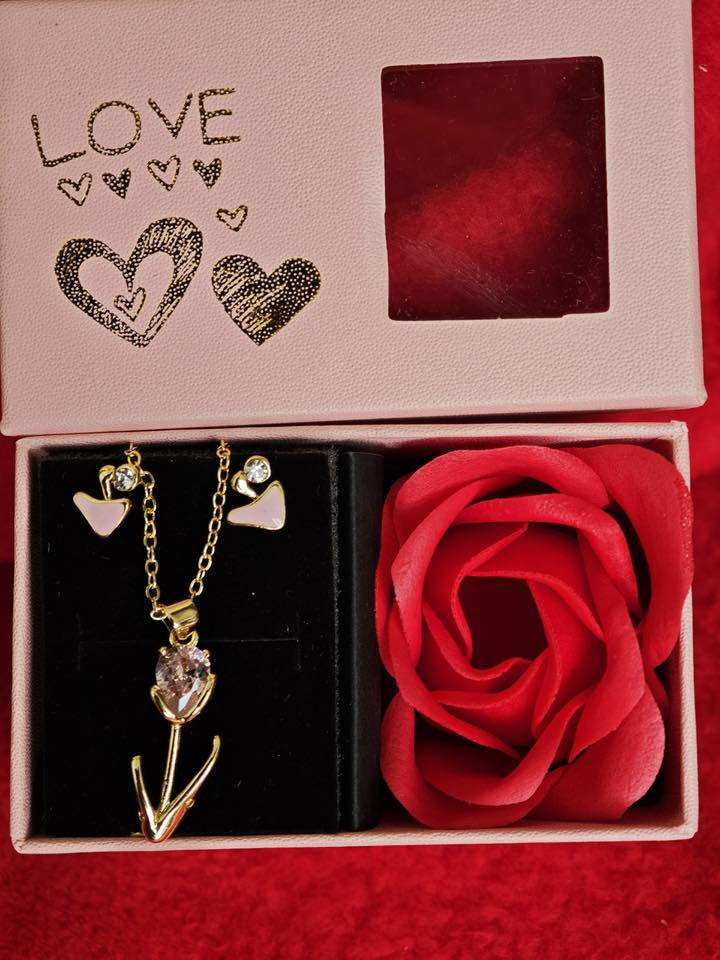 ملوانکە + گوارە + گوڵ و بۆکس

زەرگۆنی ئەسڵی و زەمان


**إذا كنت صاحب هذا الإعلان وتريد حذفه لأي سبب، رجاءا أرسل رسالة إلى الدعم الفني**