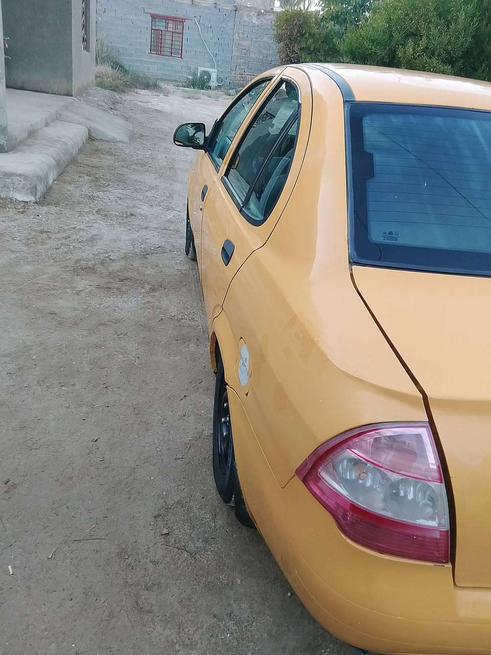 السلام عليكم ورحمة الله  وبركاته
سيارة تايبه للبيع الموديل 2015
الضرر جاملغ الخلفي المكينه بيهه تبخير 
حداديه فول رقم بغداد انكليزي باسمي 
تحويل مباشر السعر 40وبيه مجال الاستفسار الاتصال على الرقم ***********
