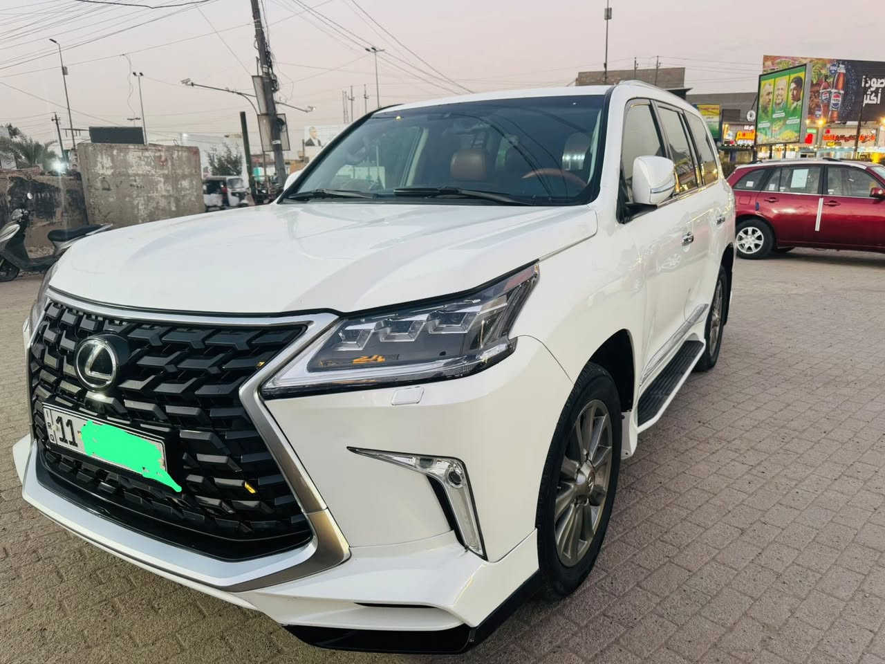 لكزس 2011 محدث2021كامل تحديث اصلي مو تجاري
وفقط قطع تحديث بيبان تكم جنطه كله كفاله جديده كلش
 بريم اصلي 
المواصفات سبورت
فتحه 
كشنات كهرباء 
داخل مشمشي 
حساسات امامي خلفي 
4 بصمات ابواب 
جنطه كهرباء 
فووول للاخير 1/1 معروفه مواصفات البريم
ل ستفسار ***********
السعر350 بيها  مجال شي قليل كلش 

وتساب تواصل ***********
