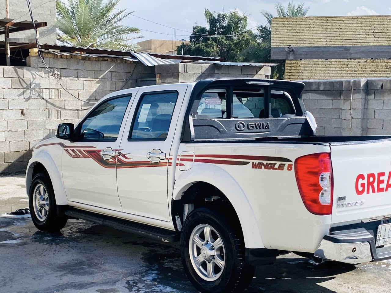 سلام عليكم كريت ويل 2023 مكفوله كفاله ماشه 90لف تخم تاير جديد مكينه مامفتوحه جاهزه من كل شي مداور مباشر سنويه لغ 28لاستفسار ***********مكاني سماوه شارع المسبح سعر 117وبيها مجال بصيط
