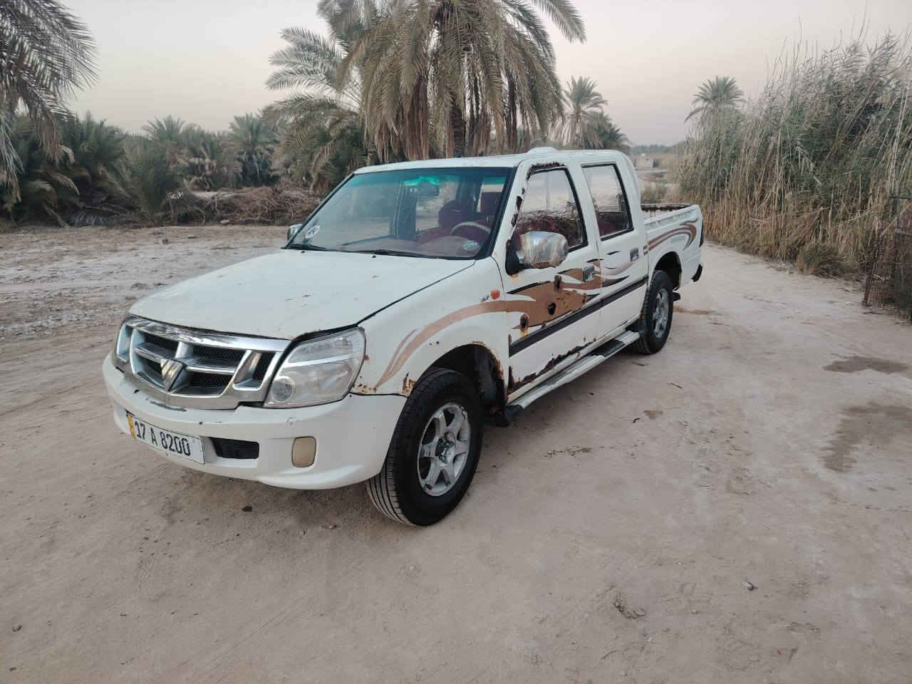 السلام وعليكم فتون موديل 2013 لبيع سنويه ل 29 ثاني يوم مداور اكسن ومحرك شاصي مكفول وحداديه جديده وتخم تاير جديد سعر 33 وبيه مجال السماوه ***********
