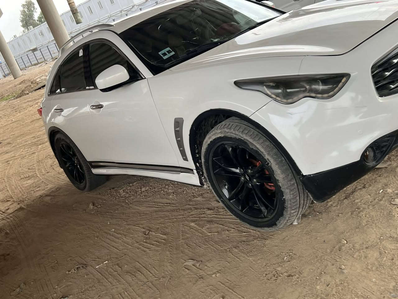 السلام عليكم انفنتي 2009  صبغ جاملغات 2 خلفي امامي السياره فول لمتدد محرك جديد شاده رقم دهوك رايدها ب115 وبيها مجال رقمي ***********
