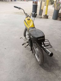 170 وبيها مجال حك لجيه مكان حله   عل خاص ما موجود لحد يراسل لشراي هاذ ...