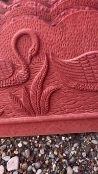 سياج حديقة • نقشة البطة • أحمر