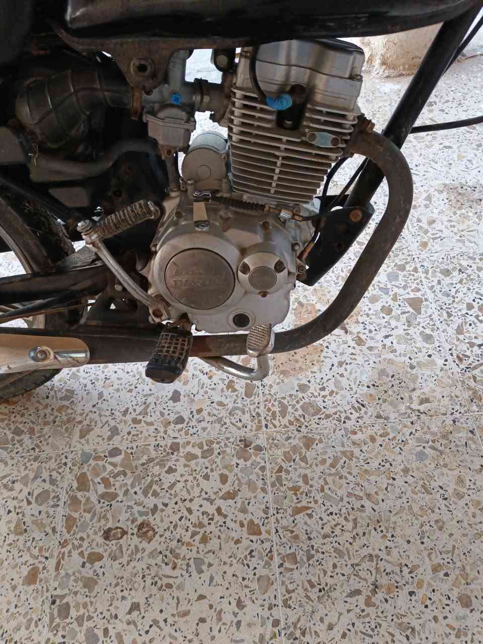 دراجه للبيع دايون نضيف سعر ٤٠٠بي مجال


**إذا كنت صاحب هذا الإعلان وتريد حذفه لأي سبب، رجاءا أرسل رسالة إلى الدعم الفني**