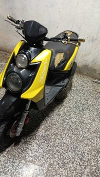 سكنز جبلي مديل 2014 دراجة شلعة تاكل كاع كاملة مابيه اي نقص  عنوان زعفر...