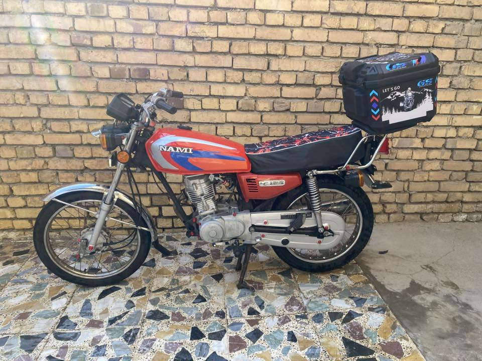 السلام عليكم 
نامه ايراني 2012  محرك مفتوح 
اوراق 5 اوراق مع الوصل
وكيلهه الحيدري ابو رمانه
دراجه جاهزه ومابيهه شي مو شغال 
سعرهه 850
***********
