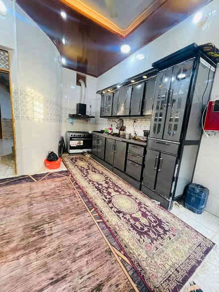 ماشاءالله … بــيــت 150 متر
سند 25 مداور بالتسجيل العقاري …
بناء طابوك اساس وسقف صب كونكريت 
بــيــت جاهز من كلشي وقريب لشارع الرئيسي …
غـــــــرفــتــيـــن صــــالـــه اســـتــقــبــال مــطــبـــخ تـــخــاريـــج 
عنوان البيت شارع المطار القديم شارع علكم 2 
السعر 65 ..
للاسـتـفـسار*********** واتــســاب +اتــصـال
