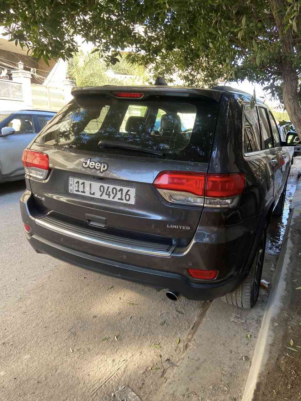 جيب 2018 فول لمتد
بنوراما 
بصمه
تشغيل عن بعد
ستيرن كهرباء
كشنات ميموري
كشنات تدفئه تبريد
جنطه شفط
دمام خلفي
مكينه 6 سلندر 3600
حساس توقف خلفي
ماشيه 98 ميل
بيها صبغ صفحه و بنيد ر جاملغ تبديل شواصي دواخل مكفوله
رقم بغداد ب اسمي
السعر 178
مكان السياره البنوك
***********
