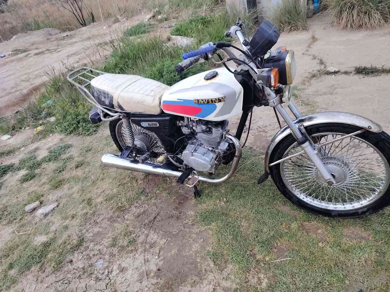 دراجه لبيع موديل 21جاهزه كهربيات  مكان بابل الحمزه الغربي ***********
