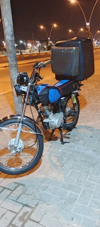 موتوسيكل • بحالة زينة • قابلة تفاوض