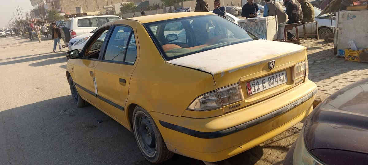 سمند موديل 13 رقم بغداد انكليزي مصفره من كلشي كير مكينه تبريد تدفئه كله شغاله وتيارات وباتري ومشط استيرن كله جديد سويته 30 تنتهي  بيه نقص بس الدرايم شفت جهت السايق وبلبرين فقط كله شغاله وخير من الله سعر 37  وبيه مجال خاص  مفتوح أو اتصل *********** مكان بابل المركز
