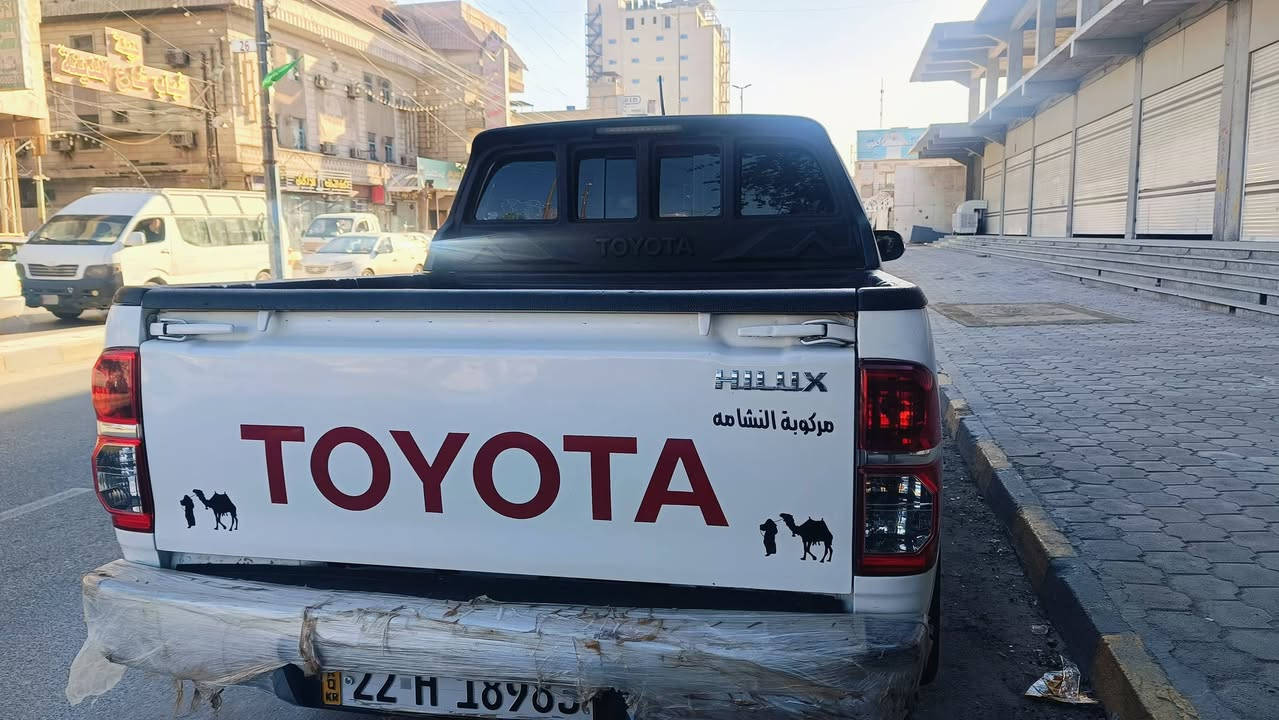 السلام عليكم بيكم فورويل 2014مكفوله من ضربه وصبغ ماشيه 200مكينه مكفوله مامفتوحه تخم  جديد حداديه جديد رقم اربيل انكليزي مكان نجف 
اتصال فقط 
رقم ***********
