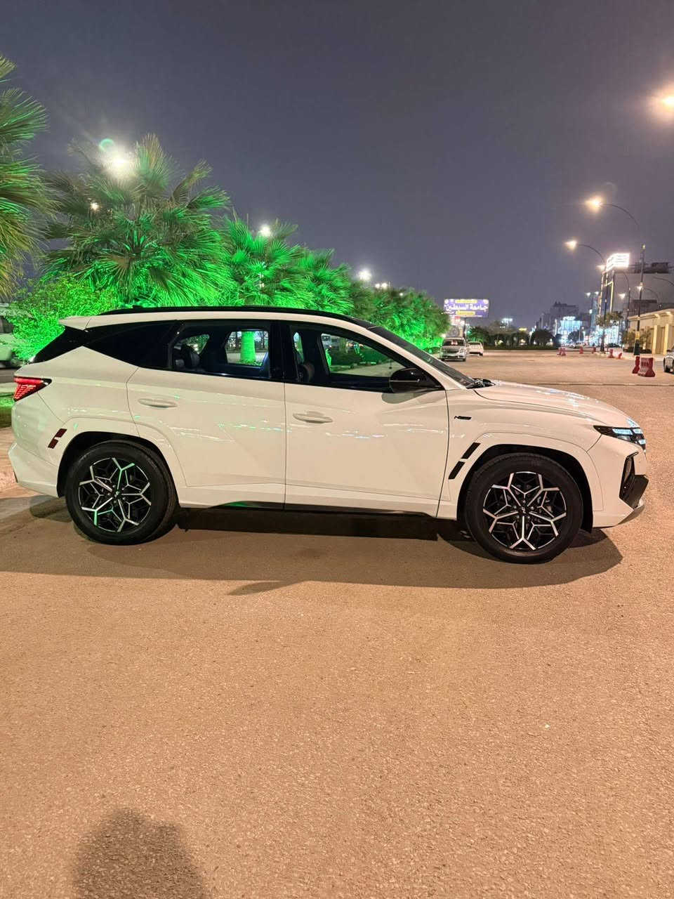 السلام عليكم 
اكتب تم يوصلك صور الحادث 
توسان 23 Nامريكي 
(فول مواصفات)
بصمه 
بانوراما 
شاشه كبيره 
كامره خلفيه
كشنات جلد + كهرباء
سائد بريك كهرباء
3انضمه قياده
تحديد مسار 
رادار امامي +خلفي
مانع انحدار
شحن واير لس
فور ويل
أشاير بالمري
تحكم استيرن
تخم تأير 
حداديه جديدَ
محرك +كير مكفول 
محرك 2500
مواصفات هواي N
رقم اربيل 
رقم للاستفسار ***********
مكان كربلاء
