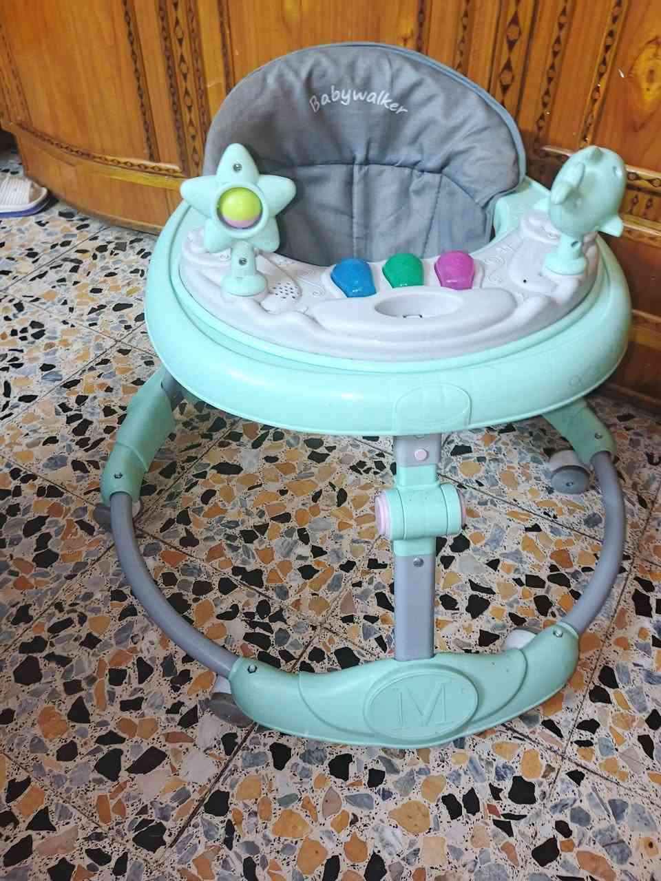 حجله ماخذته ب٤٥ ستعمال قليل ب٢٥ نهايته الشراي يدخل واتساب الشعب الجزائر فلكه الفيحاء *********** 
عربانه نضيفه كلش ماخذته ب٦٥ استعمال شهرين فقط جديده قفل ٣٥
