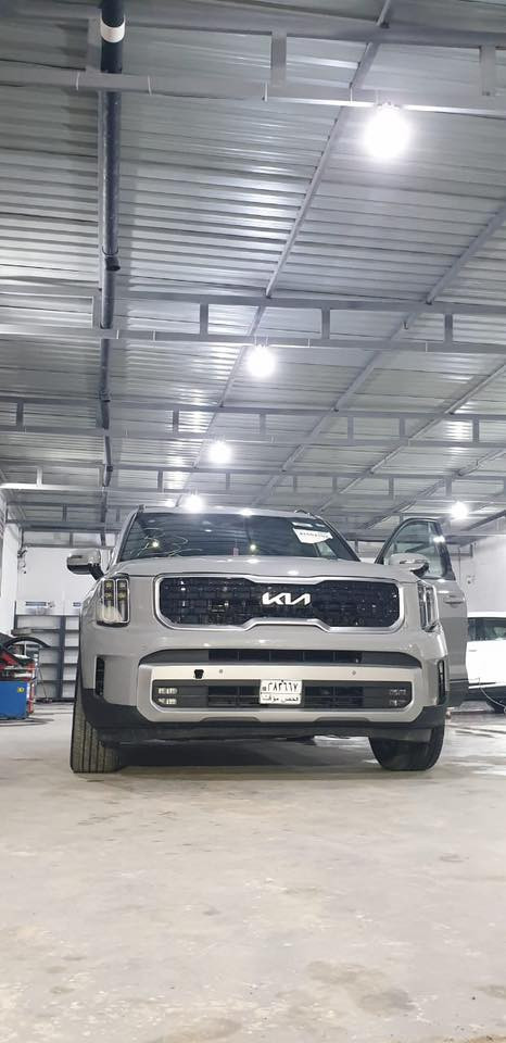 كيا تولورايد موديل ٢٣ اعلئ فئة sx prestige x proكامرات ٣٦٠ درجة مع كامرة بالمراة الامامية فتحتين كشنات تحكمات تدفئة تبريد دخول السيارة مع التشغيل كارت بصمة بنيد مصبوغ مع جاملغ ايمن مبدل الاتصال ***********
