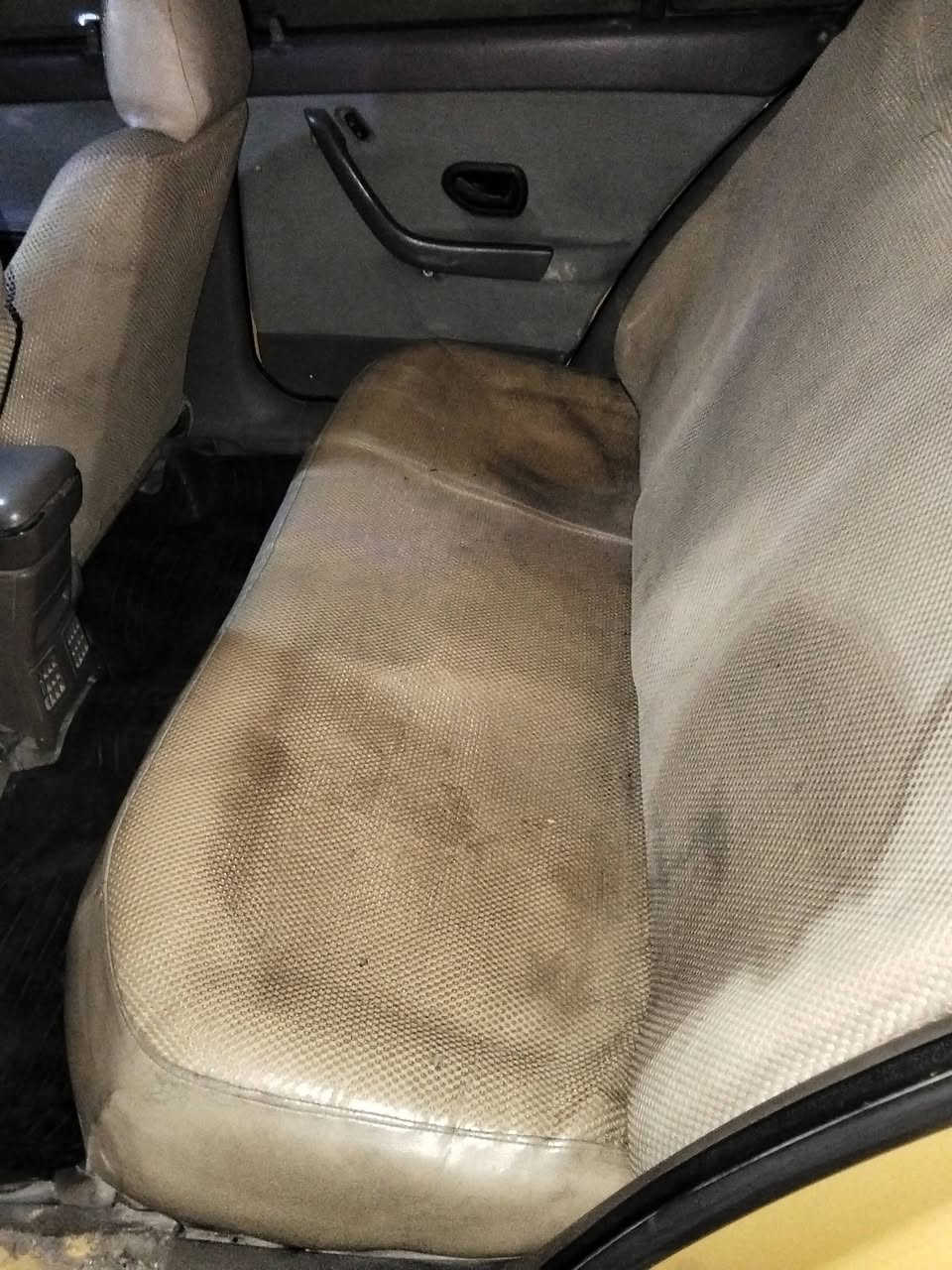 سمنت 2012 سعر 35 وبيها مجال العنوان مدينه الصدر رقم بغداد هذا رقم تليفوني *********** جير ومكينه خير من الله ماكينه فرنسي
