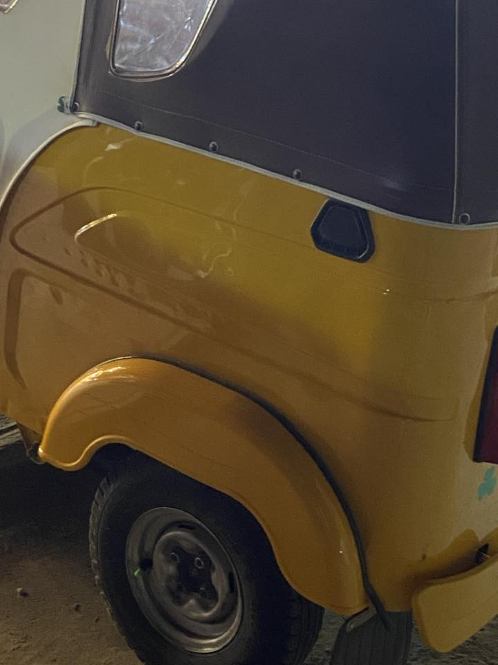 تكتك للبيع 22 شهر 1 نضيفه يشهد الله كلش حلوه بيها الشراي يدك 9ملاين وبيها مجال بسيط ب اسمي ثانب يوم تحويل  ملاحضات بسيطه هذا رقمي  ***********
