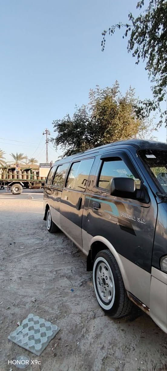 السلام عليكم بريجو موديل 2002 الرقم انگليزي سنويه بااسمي كير ومكينه واكسن حداديه وكهربائيات مابيه اي نقص مكاني النجف  اليشتري هذا رقمي *********** وبـي واتساب
