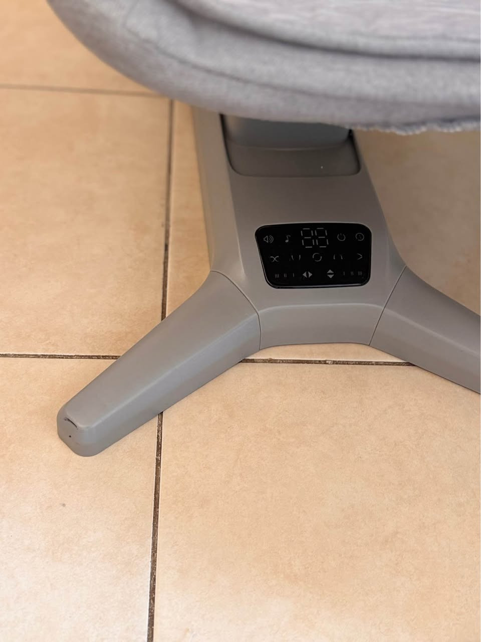 كرسي أطفال متحرك حديثي ولادة إلى عمر ٨ اشهر يصير كعدة ويصير فراش  حالة ممتازة سعر 100 الف أربيل, العراق


**إذا كنت صاحب هذا الإعلان وتريد حذفه لأي سبب، رجاءا أرسل رسالة إلى الدعم الفني**