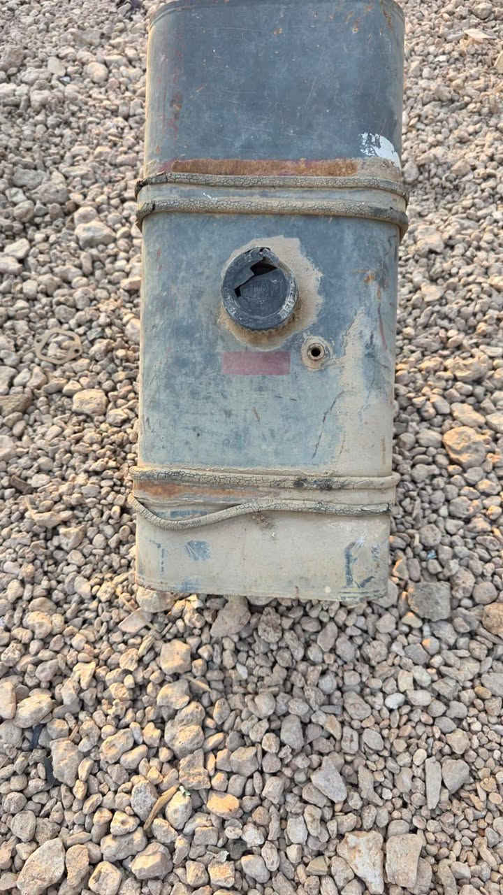 تفصيخ جميع سيارات 
قمارة تك البي 
محركات البي حجم 133
تانكي هودرليك ألماني+براميغ 90 ألماني 
دعامية البي+ چحش البي
كردنات البي اقجم مان 
مدكه البي
‏‪***********‬‏
***********
الفلوجة البعلوان قرب مطعم كرم زرزور
