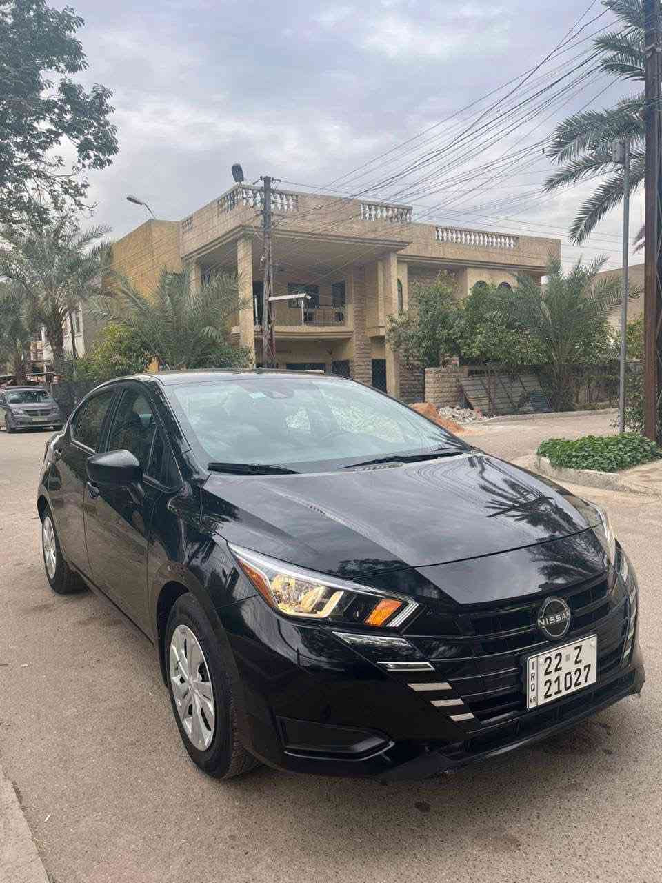 Nissan Versa
الموديل :2023 
المحرك:1.6L
الارقام: اربيل باسمي ترقيم جديد 
سعر 123ورقة و بيها مجال للطيبين 
العداد:13 الف 
الموصفات🔻
رادار امامي - مانع اصطدام -تحكم ستيرن جهتين - تحديد مسار-مثبت سرعه-شاشه كبيره-كاميرا خلفيه -منافذ شحن امامي خلفي -نقطه عمياء -مانع انزلاق -جام اوتو 
الحادث🔻
(جاملغ خلفي فقط بدون دواخل بدون ايرباك) 
باقي السياره مكفول من كلشي ومابيها اي نقص 

للاستفسار:***********كورك و واتساب
