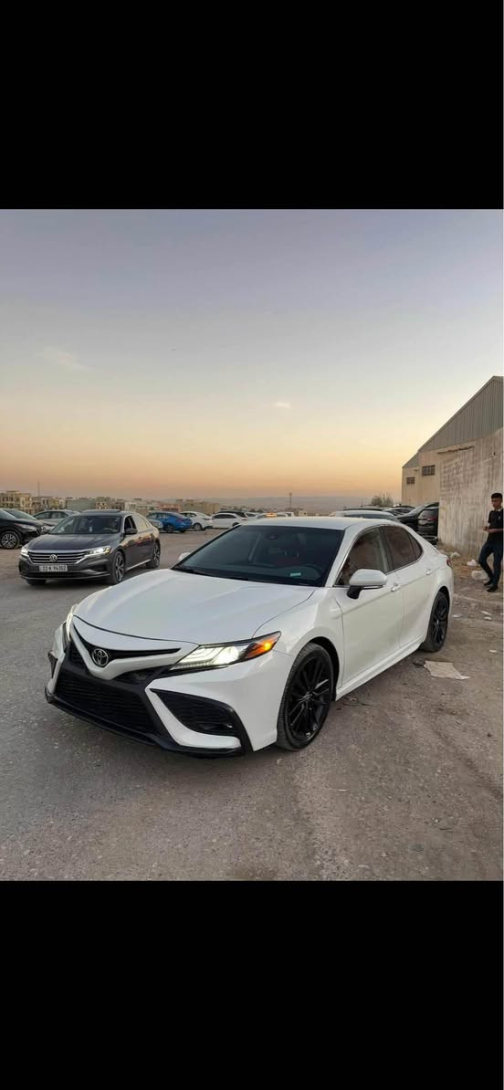 ‏𝐓𝐎𝐘𝐎𝐓𝐀 𝐂𝐀𝐌𝐑𝐘-XSE
تويوتا كامري (XSE) موديل 2024
اللون : ابيض
عداد المسافة : 15الف
حجم المحرك : 2.5L ( 4.سلندر )
ملاحطة السيارة : 5 قطع بدون دواخل شرط
المواصفات : XSE
ابواب  بصمة
بصمة تشغيل 
تشغيل عن بعد (𝐑𝐄𝐌𝐎𝐓𝐄 𝐒𝐓𝐀𝐑𝐓)
شاشة كبير لمس
داخل احمر
كاميرا
اوتو ستارت (𝐀𝐔𝐓𝐎 𝐒𝐓𝐀𝐑𝐓)
اوتو ستوب (𝐀𝐔𝐓𝐎 𝐒𝐓𝐎𝐏)
رادار امامي (تحديد مسار)
‏‎رادار جانبي (نقاط عمياء)
‏‎رادار خلفي (التحذير من الاصطدام)
‏‎حساسات امامي
‏‎حساسات جانبي 
‏‎حساسات خلفي 
مانع انزلاق+𝐀𝐁𝐒
نظام (𝐄𝐂𝐎)
نظام (𝐍𝐎𝐑𝐌𝐀𝐋)
نظام (𝐒𝐏𝐎𝐑𝐓)
كير شفتات استيرن
تحكيم استيرن
استيرن هيتر
كشنات جلد
كشنات كهربائي
كشنات هيتر
تبريد لمس
تبريد مركزي
لايتات (𝐋𝐄𝐃) عدسة زينون
بكلايتات (𝐋𝐄𝐃) بلادي
ويل كروم
السعر 168$مجال
‏‎تفاصيل اكثر الاتصال علی ارقام التاليه  
كورك واتساب ***********
مكان السياره عقره أربيل, العراق
