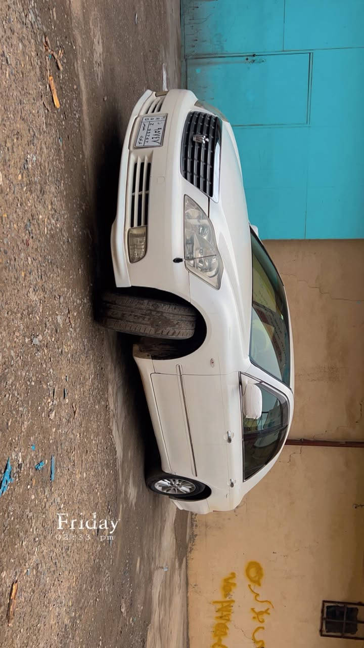 ماشالله 
تويوتا شاهانه براوه
٢ دوگمه و ناو زه رد سه قفي وه ك شوشه يه
موديل ٢٠٠٧ مه كينه ١٨٢
گير رؤمه كينه ي گه وره 
ته بريت ساردوو گه رم  و كاره باي به شه رت
بيده عموو ليدراوو هه مو گياني به شه رت
بي مه سروف به س بريكي نه به سراوه
زور زور زور  توندوو توله
سعري ٥٢ گه لاو معامه له يه كي برايانه
ژـ ***********
شوين رانيه
