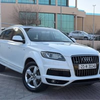 اودي Q7 • ٢٠١٣ • V6 3.0
